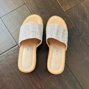 Sbicca Women's Silver and Tan Wedge Slide Sandals